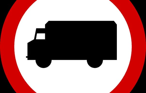 Czy 2 listopada jest zakaz jazdy ciężarówek? Sprawdź, co musisz wiedzieć